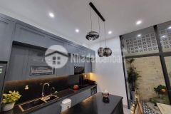 Bán nhà mới tặng full nội thất nguyễn văn cừ, long biên 48m25 tầng giá hơn 3 tỷ