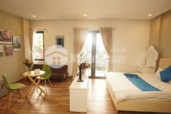 Bán nhà nghỉ 1 trệt 5 lầu mặt tiền đường hoàng hoa thám.hướng đông bắc.