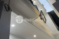 Bán nhà nguyễn đình hoàn, 4.8 tỷ, 64m2, mặt tiền 4.5m, 3 tầng, gần ô tô.