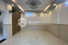 Một căn duy nhất trung tâm thành phố thủ đức, nhốt xe dân trí đại học,dt rộng,giá cực rẻ.