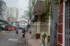 Bán nhà mặt ngõ ngọc lâm, gần chợ, gần trung tâm 56m2 mt 9,8m 7,5 tỷ vị trí gần chợ, 100m ra t