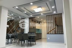 Nhỉnh 4 tỷ, 3 tầng, 50m2, hxh, phan văn trị, bán gấp