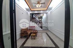 Bán nhà tân mai, hoàng mai. 38m, 4t, 3.8m, 3.8 tỷ. ngõ thông, oto đỗ gần