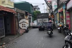 Bán nhà 35m2 ngọc thụy chỉ nhỉnh 2 tỷ hộ khẩu thủ đô oto đỗ cửa