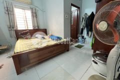 Thíc là chốt nguyễn văn lượng phường 17 gò vấp 44m2 2 tầng.