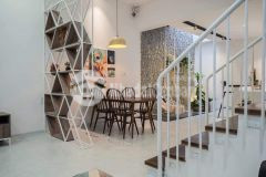 Nhà đẹp hải châu, mới cứng, 3 tầng, giá 3 tỷ 850.