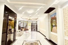 Bán nhà bồ đề,long biên 60m, 5 tầng.thang máy, ô tô tránh. giá 6.9 tỷ