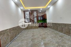 Bán nhà ích vịnh thanh trì 35m2 5 tầng cực đẹp