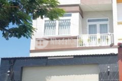 Bán nhà 1 trệt 2 lầu đường hẻm ô tô đường trần bình trọng hướng tây nam.