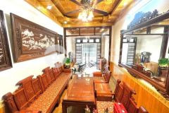 Cần bán gấp nhà hào nam, phân lô, ô tô đỗ, kinh doanh 57m, 4 tầng,10 tỷ 8