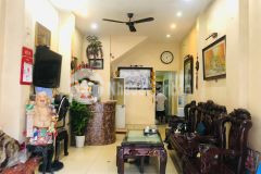 Mặt phố, 2 thoáng, vỉa hè rộng phố nguyễn khuyến, đống đa. 0911554873.