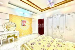 Cần bán gấp nhà thạnh lộc quận 12 chỉ nhỉnh 4 tỷ có ngay 120m2 ngang khủng 8.2m hẻm 6m