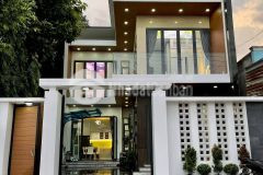 Bán nhà 4 tầng 70m2 ngõ phúc lợi, nhà có sân vườn.