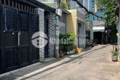 Sát quận 11 chỉ 6.x tỷ nhà hxh 4m 60m2, 3 tầng khuông việt tân phú