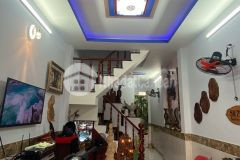 Bán nhà nguyễn thái sơn hẻm xe hơi chỉ 3 tỷ 350 4 tầng btct ngang 4m ngay sân bay