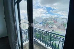 3b housing cho thuê nhà nguyên căn tại hồ sen siêu đẹp