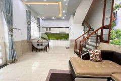 Nhà đẹp nguyễn văn trỗi, 7 x 6.5m, 3 lầu, 5.8 tỷ, bình thạnh