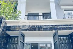 Bán nhà mới 2 lầu hẻm 861 đường trần xuân soạn p.tân hưng quận 7