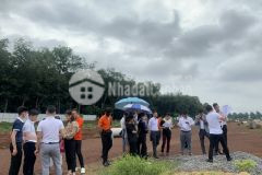 Chủ cần tiền bán gấp trong tháng lô đất 2 mặt tiền,tai tp long khánh