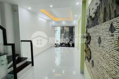 4,5 tỷ nhà như mới cách hồ tây 100m tt ba đình