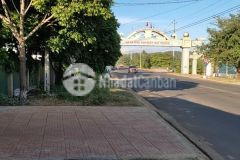 Bán nhà mặt tiền kinh doanh đường y wang xã eakao tp bmt chỉ với 3,2 tỷ