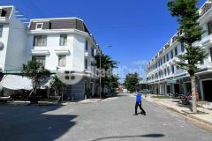 Chính chủ cần bán căn nhà tân uyên, ngay chợ hội nghĩa 1 trệt 2 lầu, khu nhà ở nam tân uyên