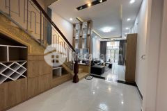 Bán nhà đẹp 3 tầng đường mê linh,tttp nha trang