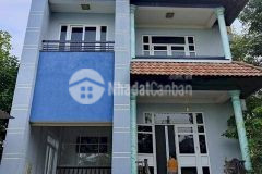 Bán biệt thự sân vườn 200m2 giá siêu rẻ, chỉ 5 tỷ 800 hồ văn tư, thủ đức