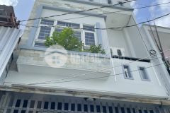 Nhà nhỏ xinh 2 lầu hẻm 1041 trần xuân soạn, p.tân hưng, quận 7