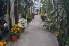 Cần bán gấp nhà cách mặt tiền huỳnh tấn phát 50m, quận 7. giá 5.5 tỷ