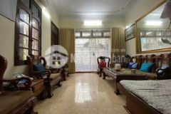 Bán nhà cầu giấy 20m oto ngõ ba gác tránh xe 52m2 giá 5 tỷ