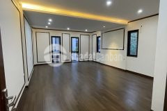 Nhà đẹp phố hồng tiến lb, 50m 6t mt 4.5m, gara, thang máy, kd, 11.5 tỷ.