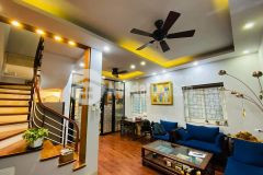 Hơn 7 tỷ có ngay nhà đẹp âu cơ diện tích 90m2 mặt ngõ kinh doanh