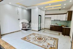 Bán nhà nguyễn khang cầu giấy. nhà đẹp ở ngay, gần phố, bãi xe. 40m2x5t giá 4.7 tỷ