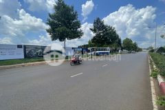 Cần bán gấp lô đất tại long khánh, đồng nai, ngay đường 32m, chiều ngang 9m tiện kinh doanh