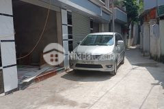 Đẹp ngon bổ rẻ ôtô 7 chỗ vào nhà tại thạch bàn.