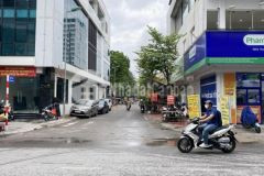 Vị trí hot 5t thang máy ngõ 218 phố đội cấn, ba đình ô tô tránh vỉa hè thuê 40 triệuthg