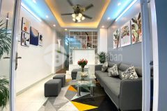 Gần phố ô tô đỗ bạch mai hai bà trưng 40m x 4t nhỉnh 3.9 tỷ, tặng full nội thất.