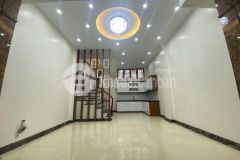 Cần bán nhà thụy phương ngõ oto tránh dt 61m2 giá 5.8 tỷ