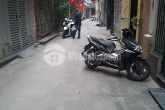 Bán nhà thái thịnh, đống đa ngõ rộng, sát ôtô, nhà đẹp, 2 thoáng, 39m2x5t, 4.95 tỷ 0975642942