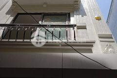 Cực gấp. bán nhà thanh xuân 44m, 5 tầng xây mới ở ngay chỉ 3,9 tỷ cạnh phố ở cực sướng.