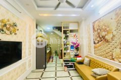 Siêu phẩm thạch bàn, long biên, ô tô, 36m2 x 5t, nhỉnh 4 tỷ.