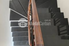 Bán nhà việt hưng long biên 37mx5t chỉ 3.5 tỷ lô góc ngõ thông ô tô tránh.