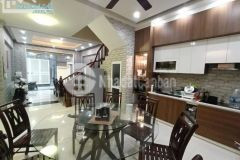 Siêu rẻ bán nhà ngọc lâm 70m2 4t mt6.8 chỉ 6.1 tỷ ngay cầu chương dương