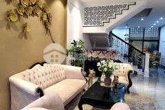 Bán gấp nhà quận thanh xuân, 50m2 5t, ngõ ô tô tặng nội thất cao cấp giá 6 tỷ