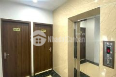 Mặt phố bạch mai 6 tầng lừng lững thang máy hai bà trưng