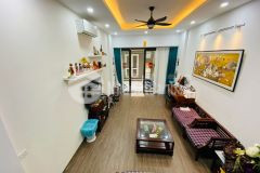 Bán nhà quan hoa 52m, gần phố, ngõ thông, kinh doanh sầm uất, chỉ 9 tỷ.