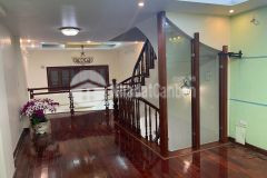 Siêu hiếm nhà trung kính chỉ có 1, không có căn nào còn lại, cách ngo oto50m, 42m2 mà chỉ có 4 tỷ