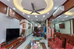 Bán nhà đường láng, 46m2, 5 tầng, mt 4m, ô tô qua, nhỉnh 6 tỷ, 0925088355