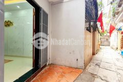 Bán nhà gốc đề, 27m2, 3 tầng, giá chỉ 2.75 tỷ.